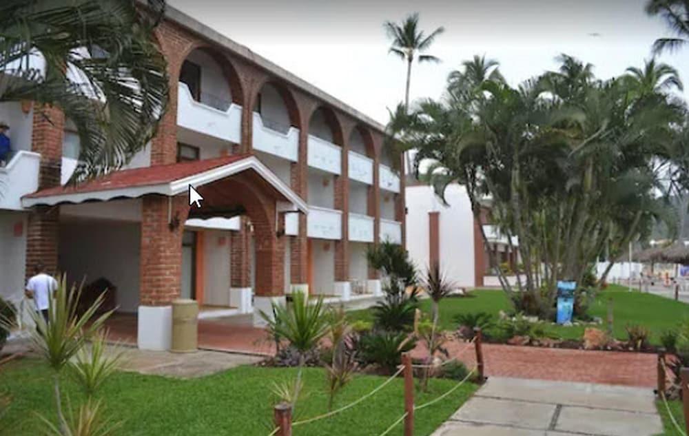 Costa Alegre Hotel & Suites Rincón de Guayabitos Exterior foto