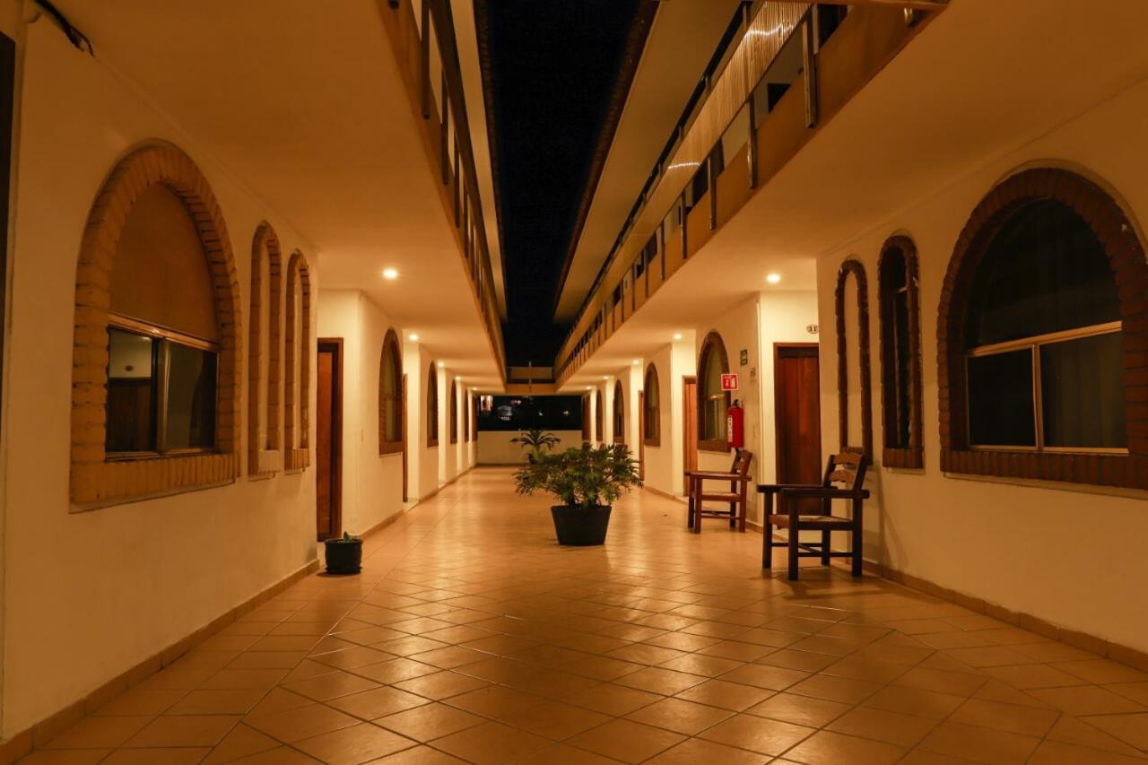 Costa Alegre Hotel & Suites Rincón de Guayabitos Exterior foto